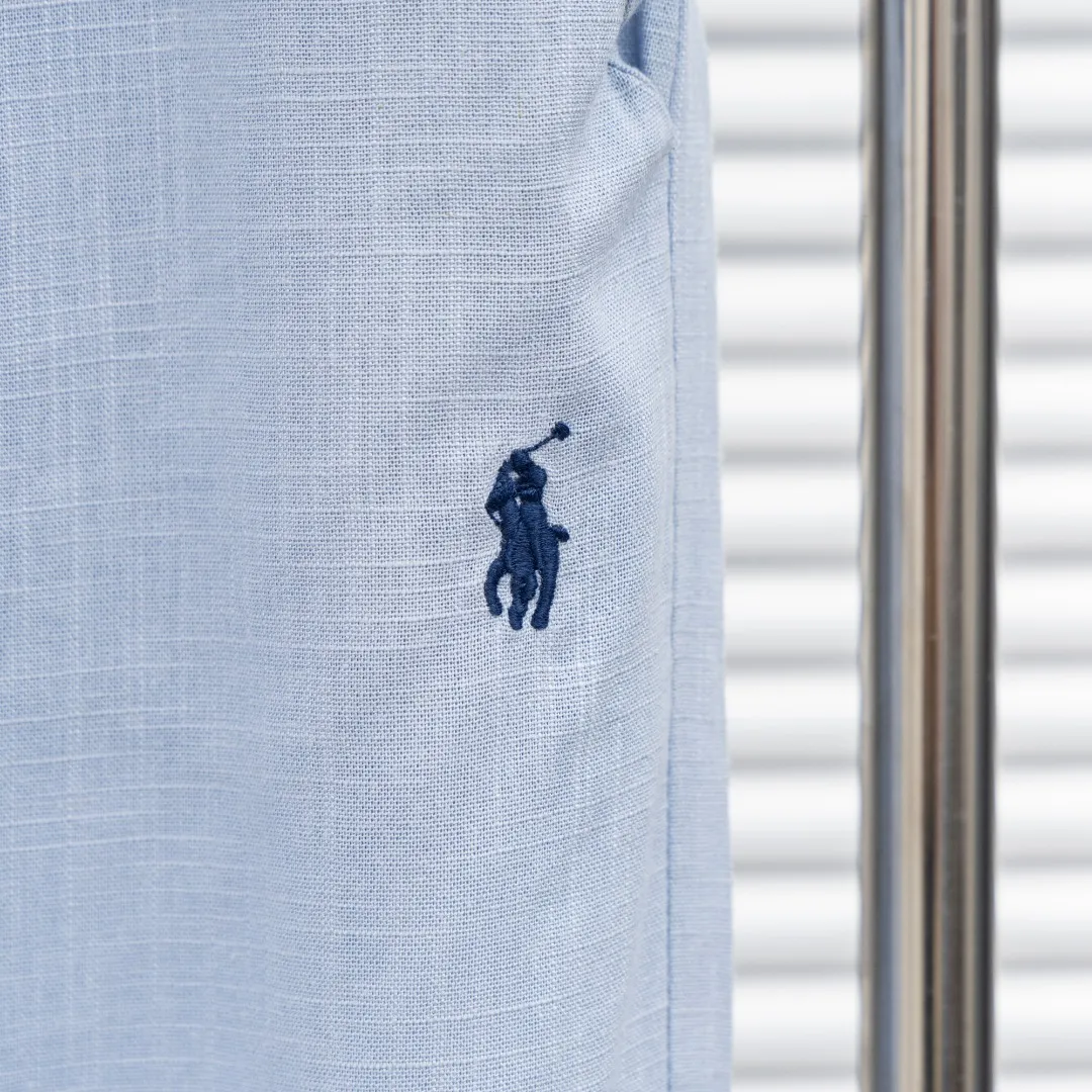 P270 top version (different currencies) You can scan the QR code to enter the official website. Style: Ralph Lauren POLO linen old money style embroidered trousers. Color: Picture color. Size: S-L. Fabric: Linen. Accessories: Full set of customized accessories. No gender distinction. Same style for men and women.